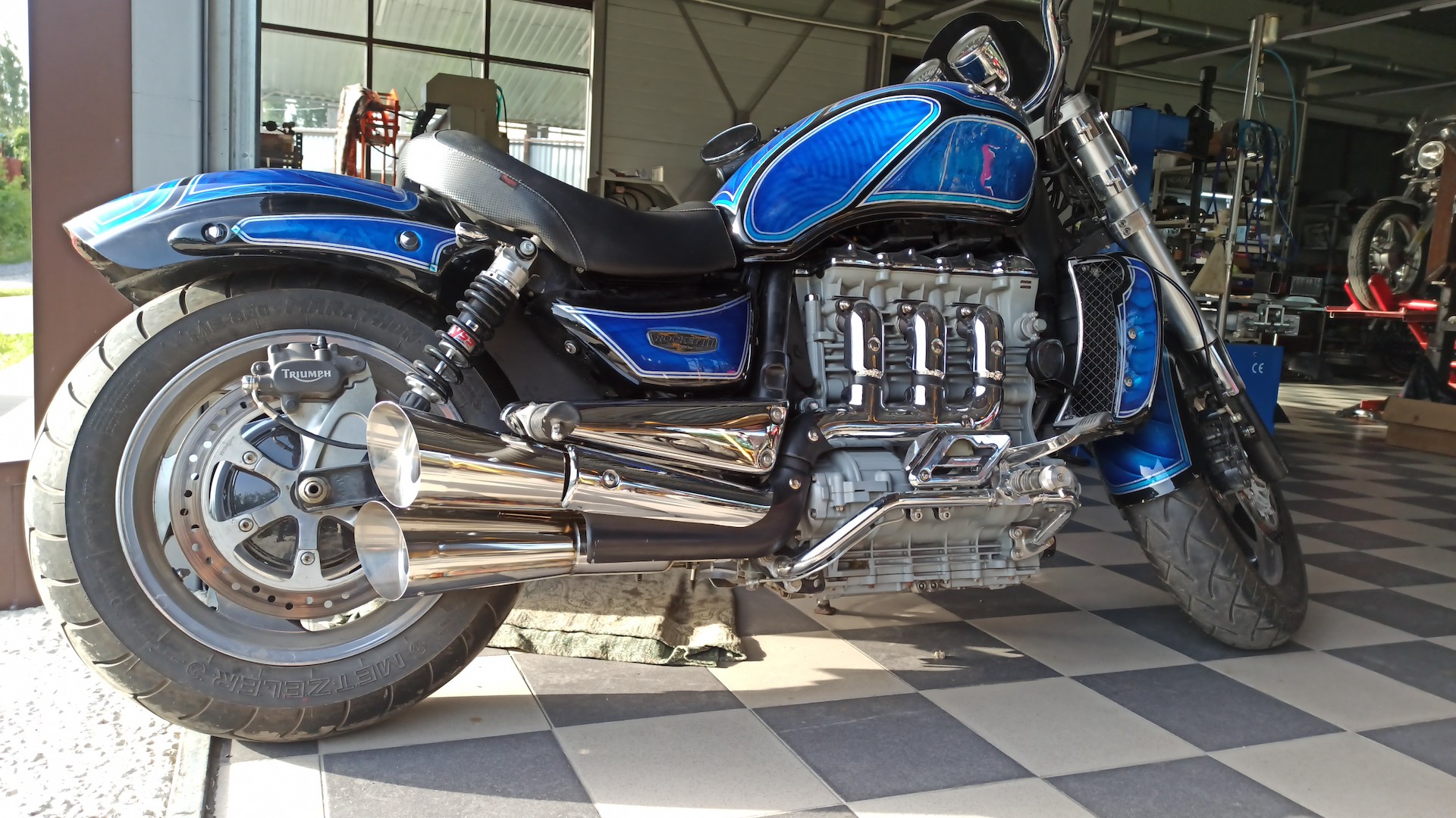 Trriumph Rocket 3 Exhaust
