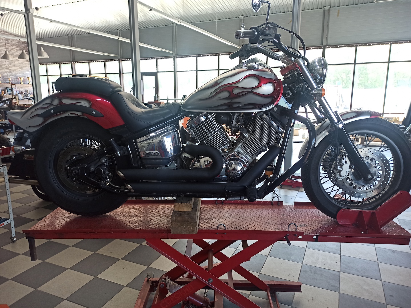 Yamaha Drag Star Exhaust